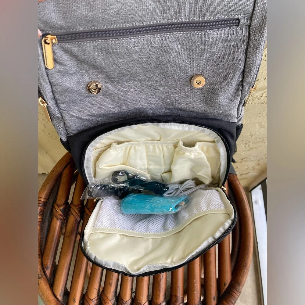 New Upper Babies New York Designer Backpack Diaper Bag - Picture 5 of 7